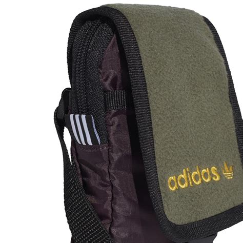 schoudertas adidas heren|Adidas Schoudertassen voor heren online • ZALANDO • Shop nu!.